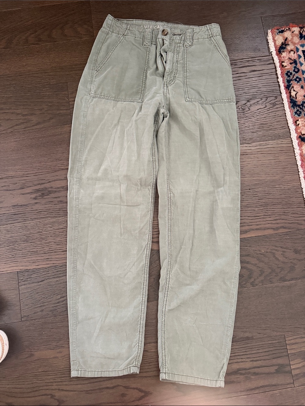 American Eagle corduroy 0 short